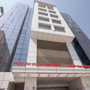 grand-stay-holiday-homes-rental.dubaihotelsoffers.com/